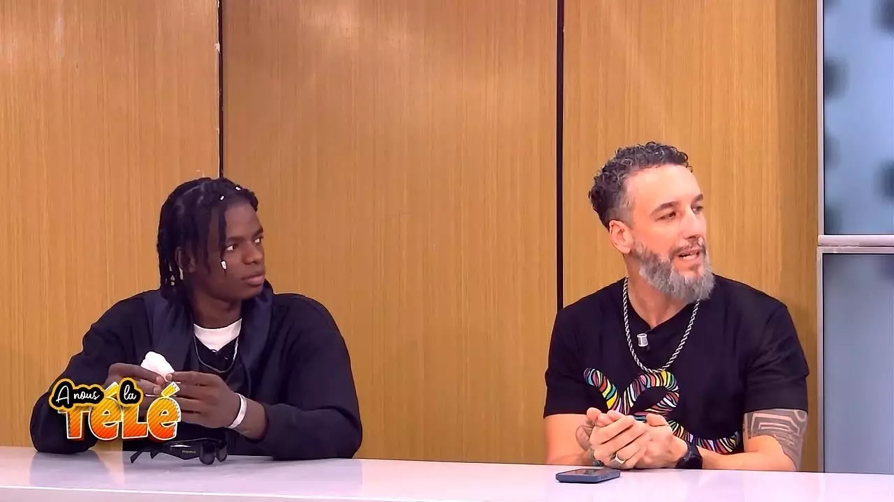 À NOUS LA TÉLÉ AVEC UN ARTISTE ESPAGNOL